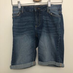 Demin jean shorts for women, Bluenotes, Size 26